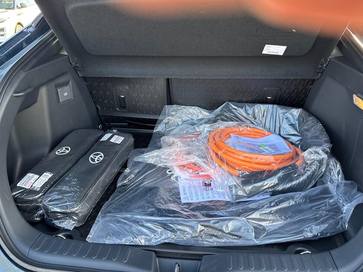 Used Toyota C-HR 2025 for sale - 77739388: Photo 10