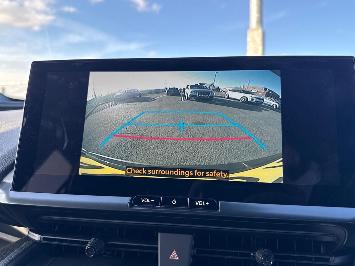 Used Toyota C-HR 2025 for sale - 77739388: Photo 11