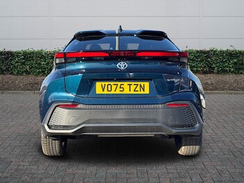 Used Toyota C-HR 2025 for sale - 77739388: Photo