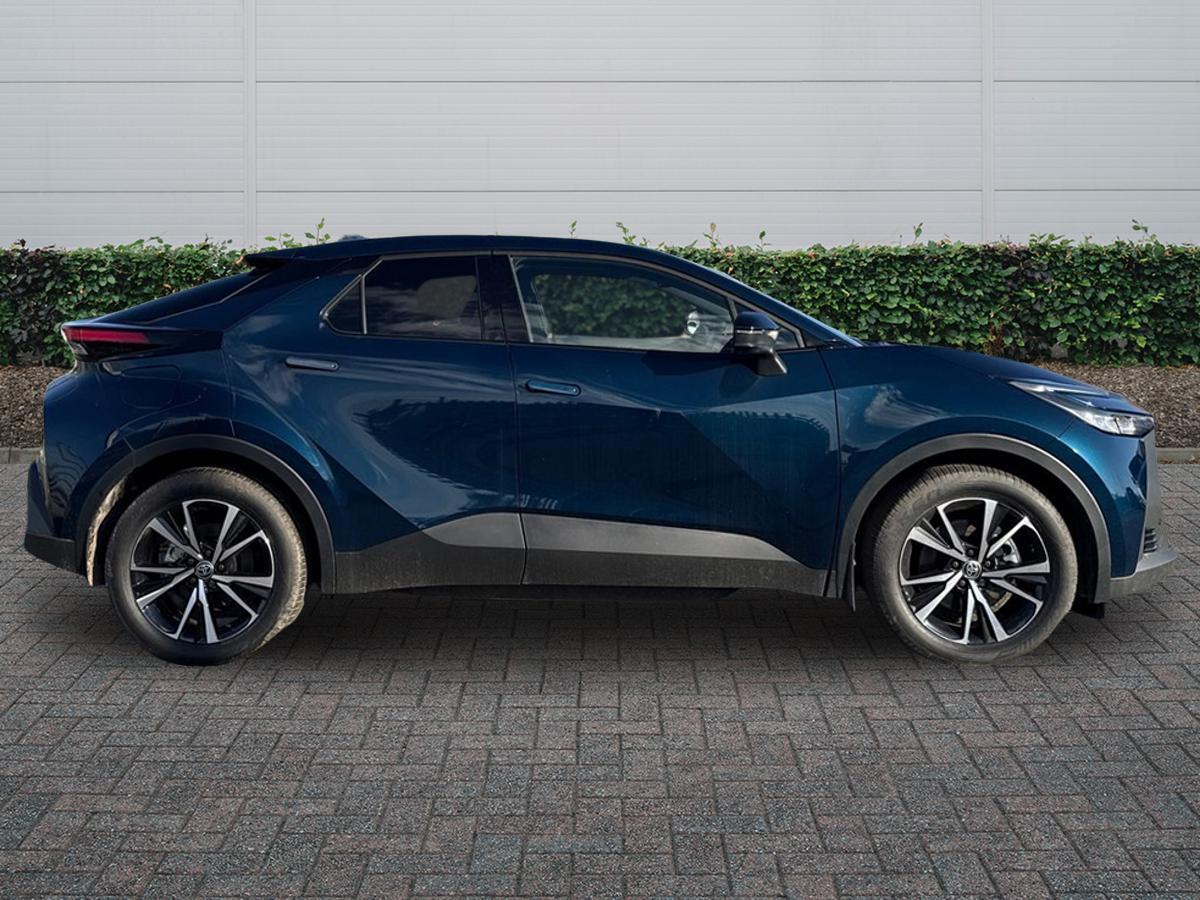 Used Toyota C-HR 2025 for sale - 77739388: Photo 5