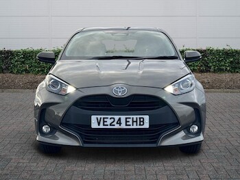 Used Toyota Yaris 2024 for sale - 77725338: Photo