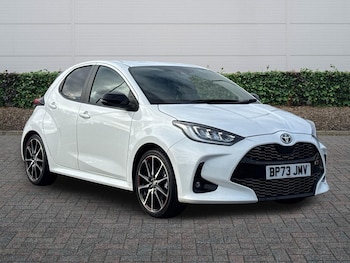 Used Toyota Yaris 2023 for sale - 77254429: Photo
