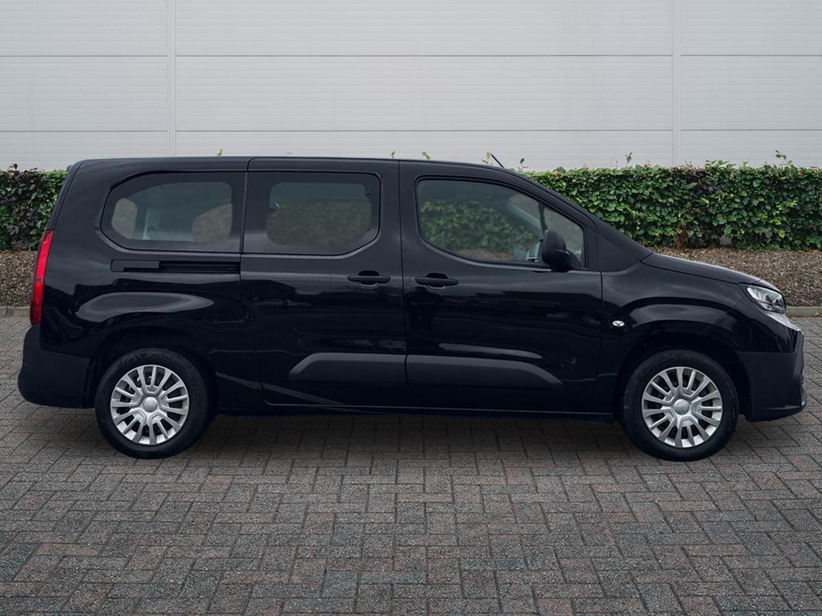 Used Toyota PROACE CITY Verso 2025 for sale - 78036196: Photo 5