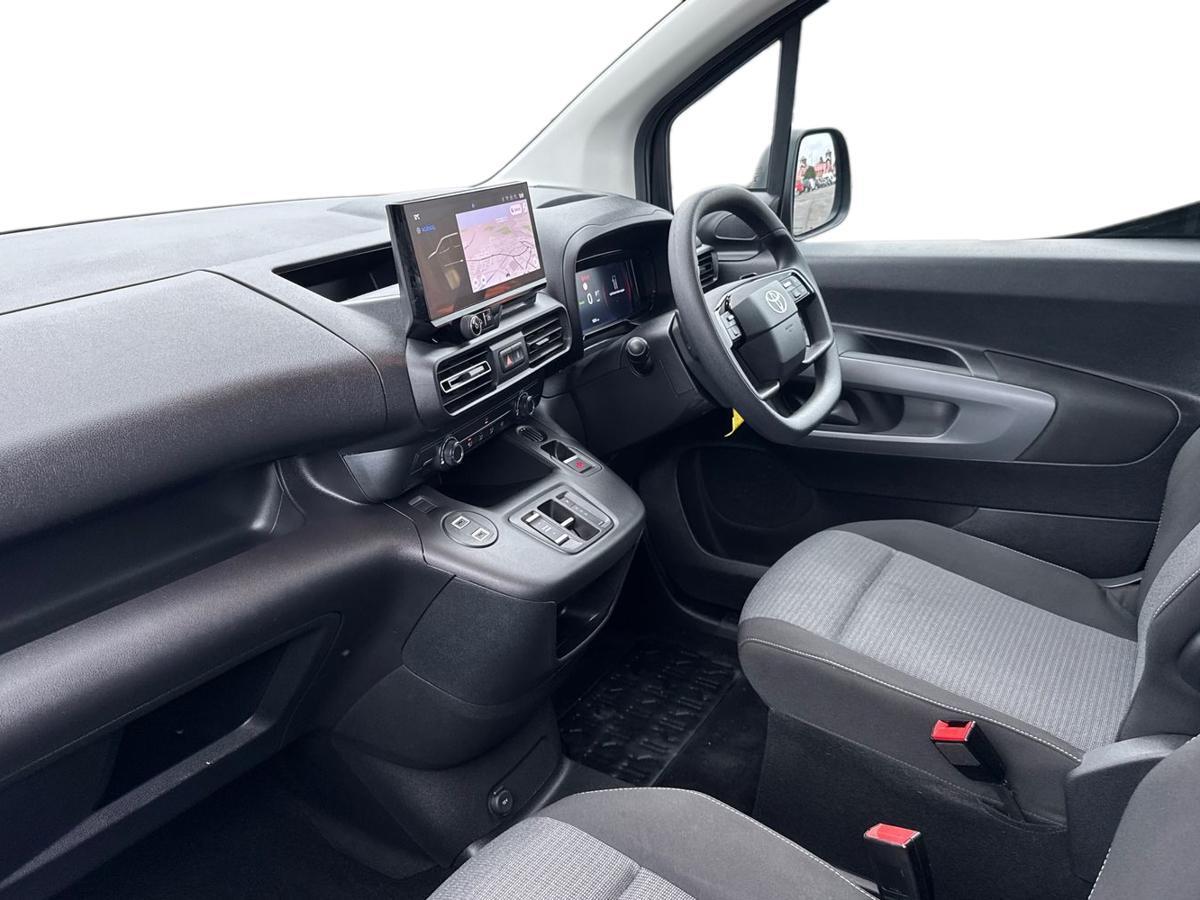 Used Toyota PROACE CITY Verso 2025 for sale - 78036196: Photo 7