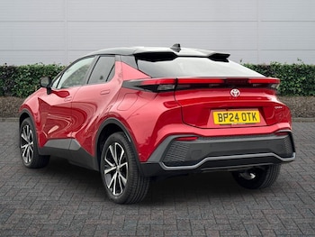 Used Toyota C-HR 2024 for sale - 77013559: Photo