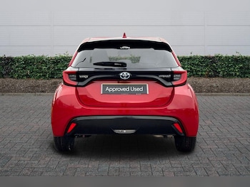 Used Toyota Yaris 2023 for sale - 79077180: Photo