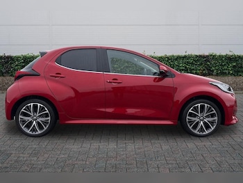 Used Toyota Yaris 2023 for sale - 79077180: Photo