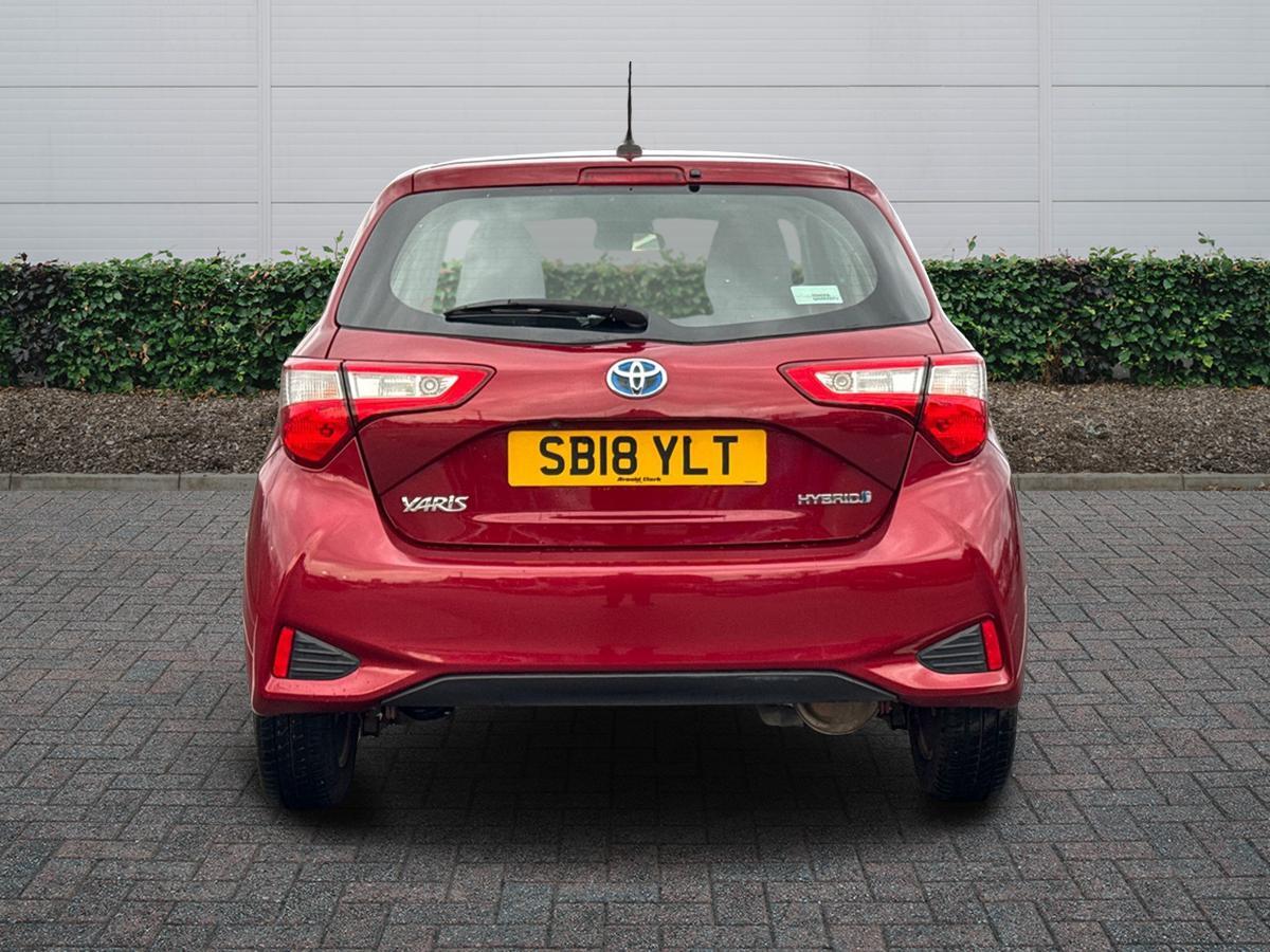 Used Toyota Yaris 2018 for sale - 77052384: Photo 4