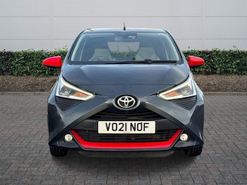 Used Toyota AYGO 2021 for sale - 76647390: Photo
