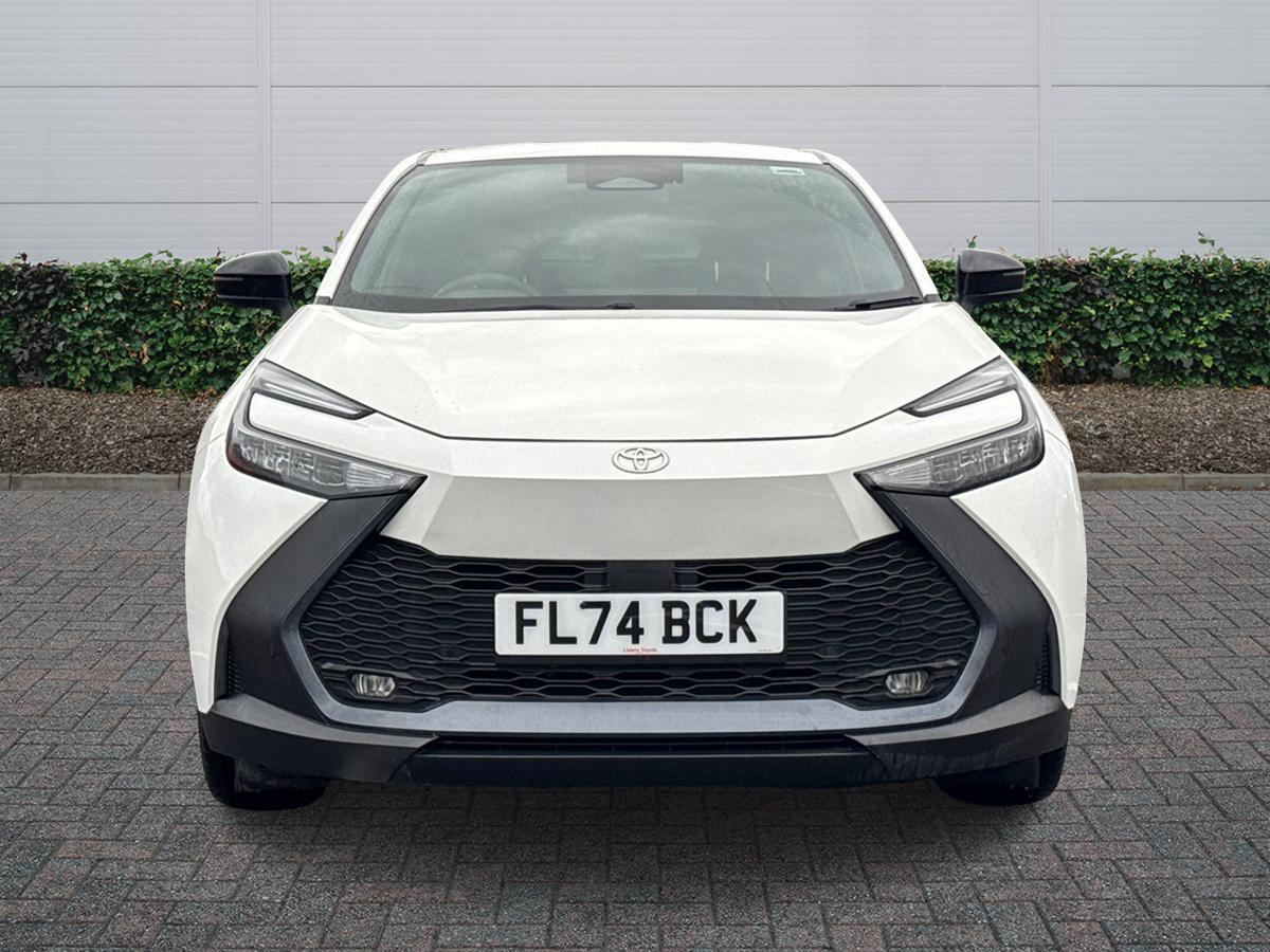 Used Toyota C-HR 2024 for sale - 76800410: Photo 3