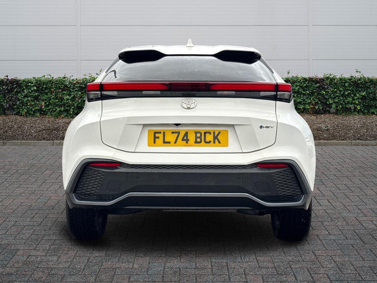 Used Toyota C-HR 2024 for sale - 76800410: Photo 4