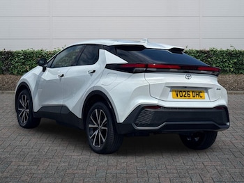 Used Toyota C-HR 2026 for sale - 79077210: Photo