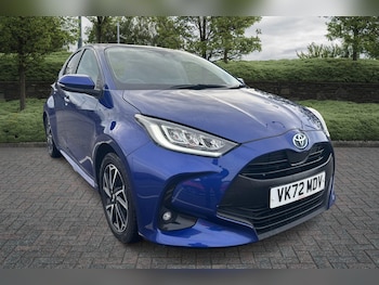 Used Toyota Yaris 2022 for sale - 76359803: Photo
