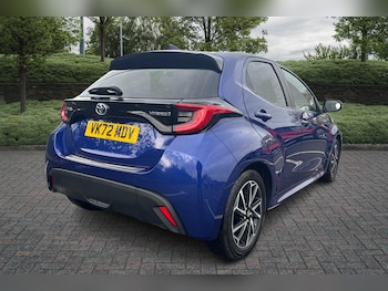 Used Toyota Yaris 2022 for sale - 76359803: Photo