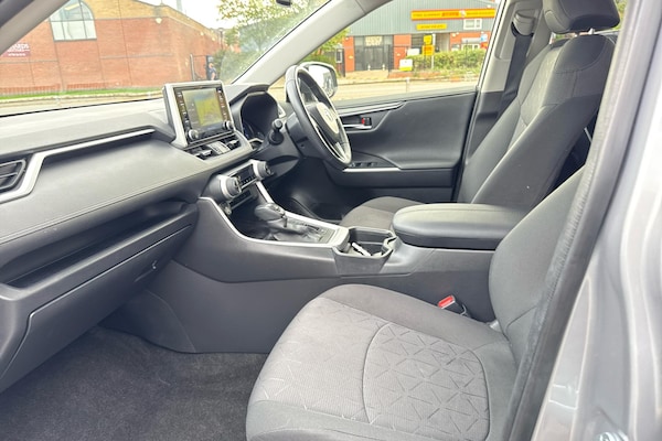 Used Toyota RAV4 2021 for sale - 76285438: Photo 10