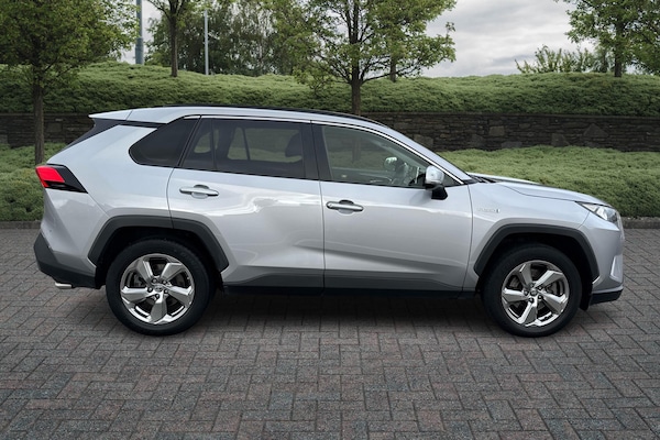 Used Toyota RAV4 2021 for sale - 76285438: Photo 16