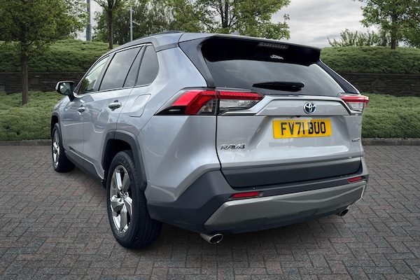 Used Toyota RAV4 2021 for sale - 76285438: Photo 4