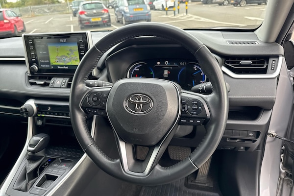 Used Toyota RAV4 2021 for sale - 76285438: Photo 6