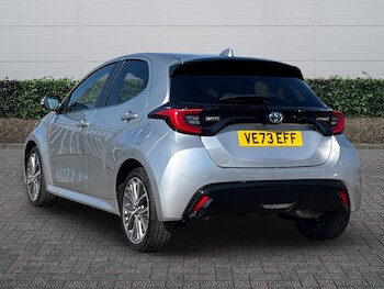 Used Toyota Yaris 2024 for sale - 77725233: Photo