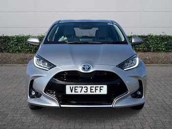 Used Toyota Yaris 2024 for sale - 77725233: Photo