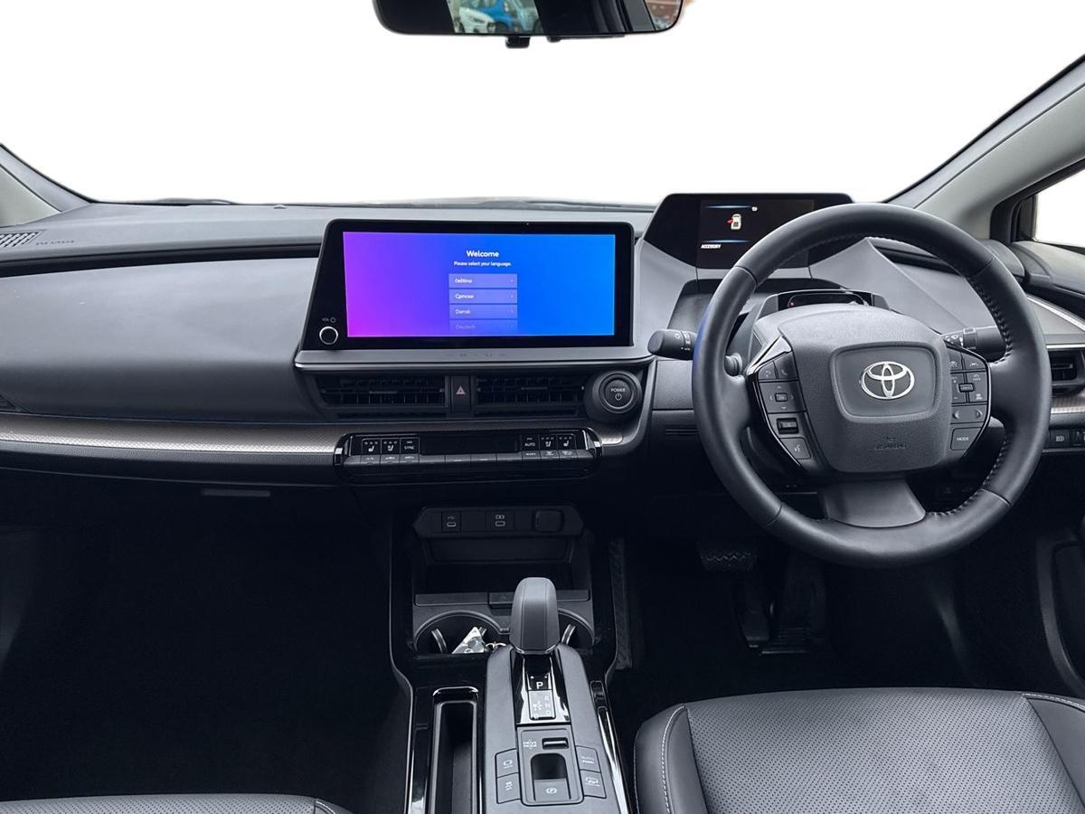 Used Toyota Prius 2024 for sale - 76716789: Photo 8