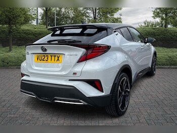 Used Toyota C-HR 2023 for sale - 75155487: Photo
