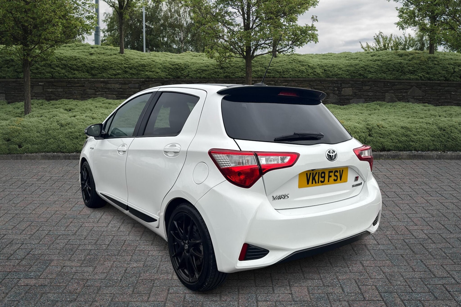 Used Toyota Yaris 2019 for sale - 76500932: Photo 4