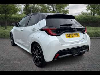 Used Toyota Yaris 2024 for sale - 75104072: Photo