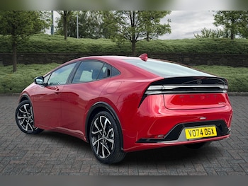 Used Toyota Prius 2024 for sale - 77575973: Photo