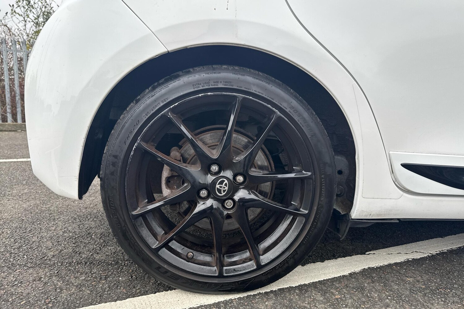 Used Toyota Yaris 2019 for sale - 76609256: Photo 18