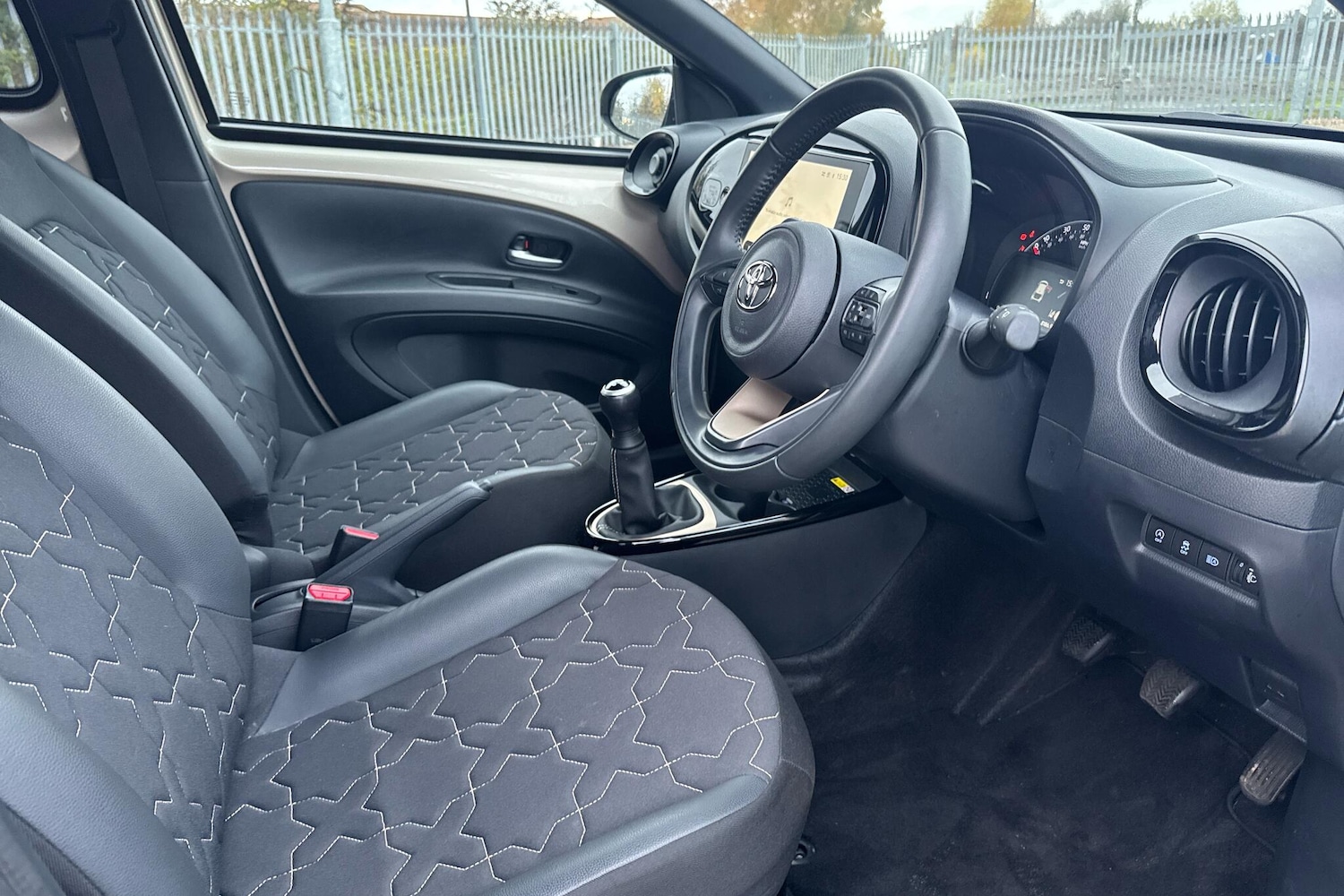 Used Toyota Aygo X 2024 for sale - 76539515: Photo 11