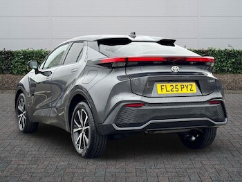 Used Toyota C-HR 2025 for sale - 77785703: Photo