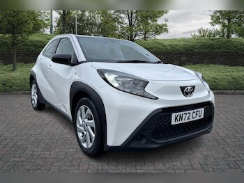 2022 (72) - 1.0 VVT-i Pure 5dr
