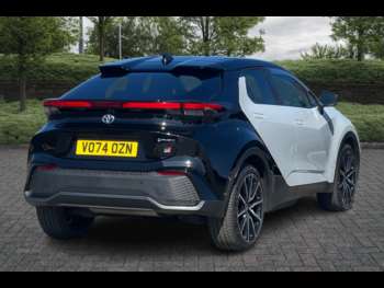 Used Toyota C-HR 2024 for sale - 74510294: Photo