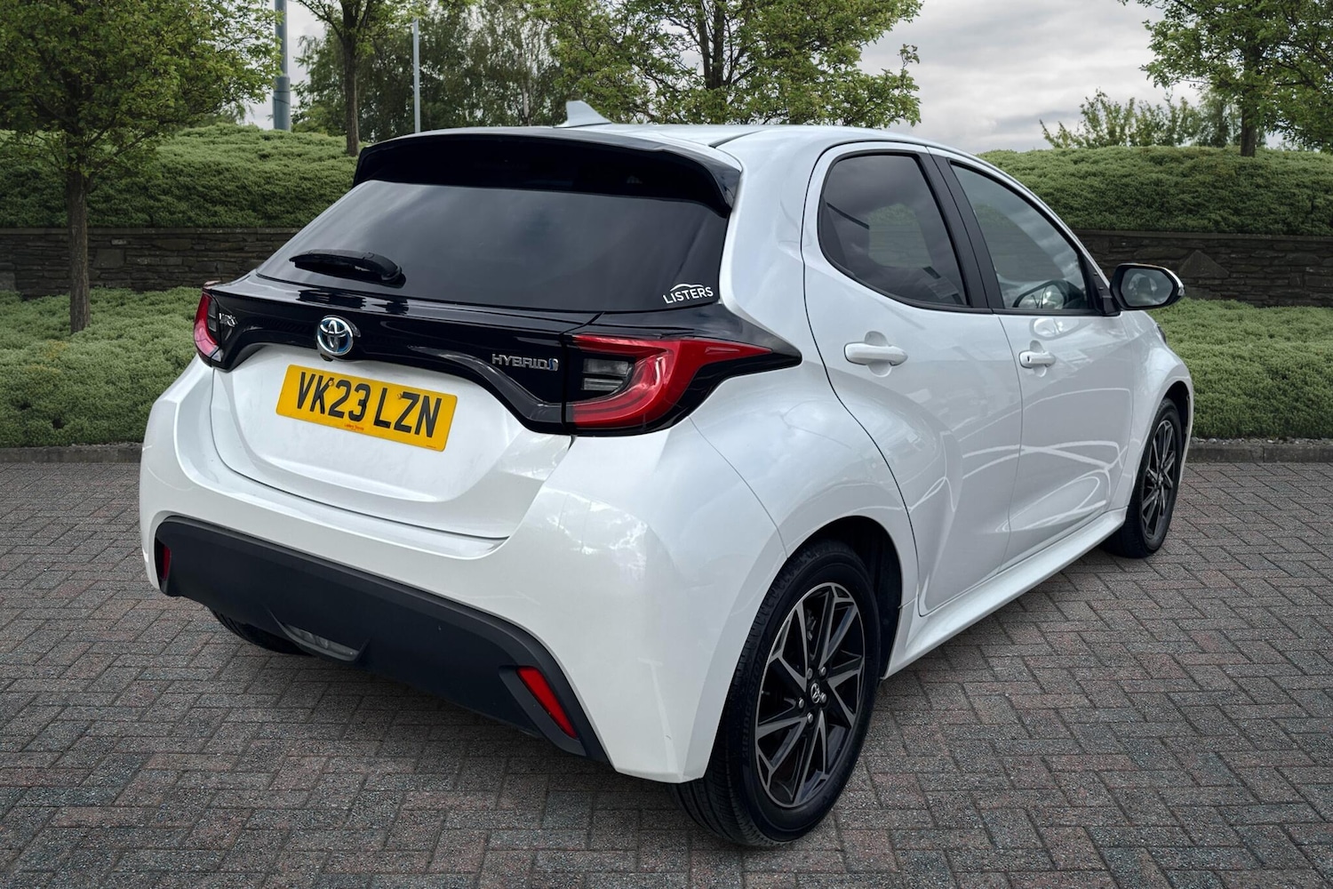 Used Toyota Yaris 2023 for sale - 76261166: Photo 2