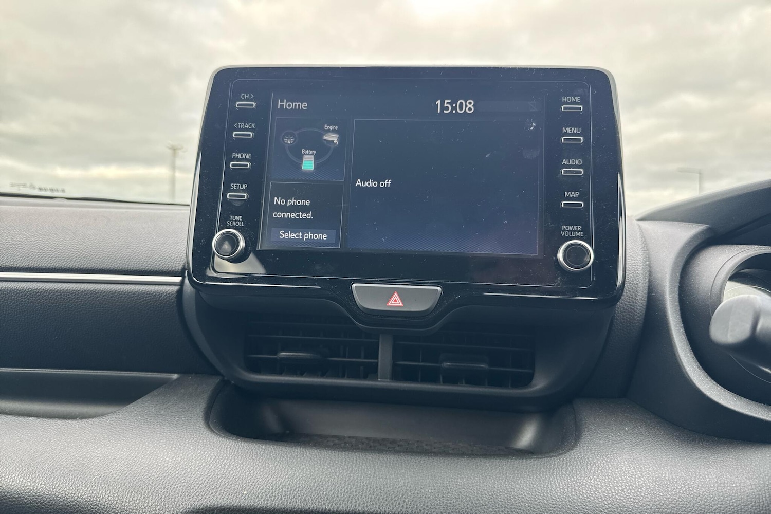 Used Toyota Yaris 2023 for sale - 76261166: Photo 7