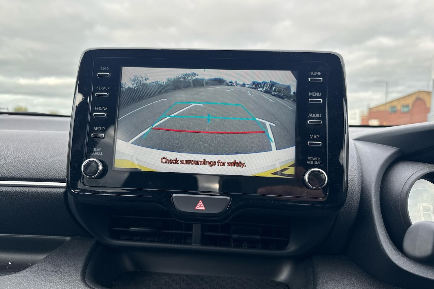 Used Toyota Yaris 2023 for sale - 76261166: Photo 8