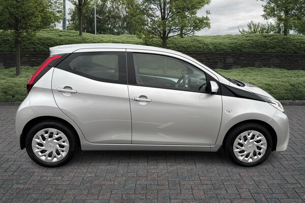 Used Toyota AYGO 2019 for sale - 76073799: Photo 16