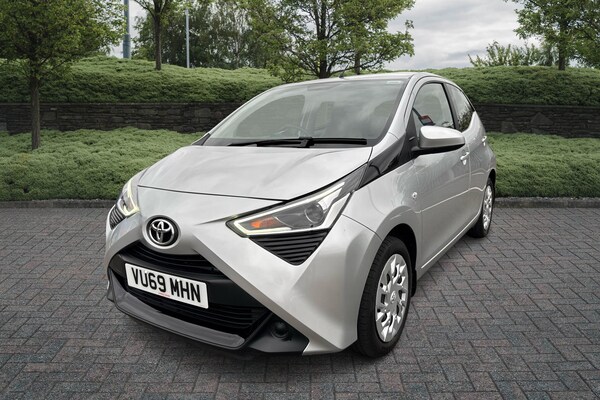 Used Toyota AYGO 2019 for sale - 76073799: Photo 3