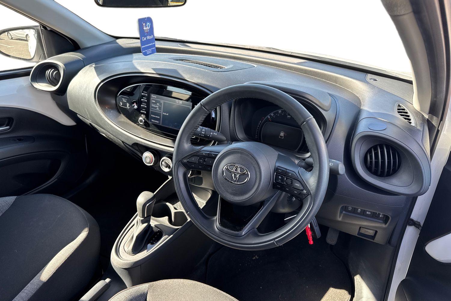 Used Toyota Aygo X 2023 for sale - 77926923: Photo 12