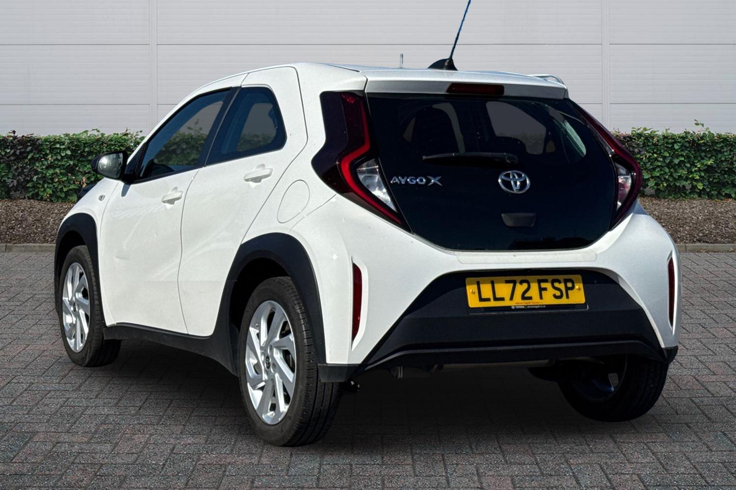 Used Toyota Aygo X 2023 for sale - 77926923: Photo 2