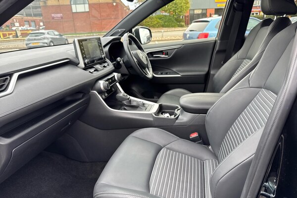 Used Toyota RAV4 2022 for sale - 76073812: Photo 10