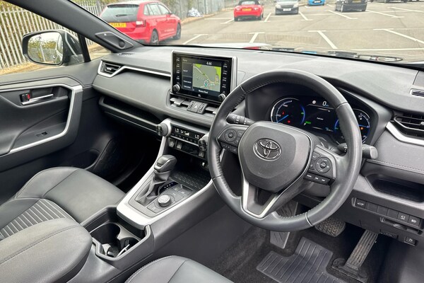 Used Toyota RAV4 2022 for sale - 76073812: Photo 5