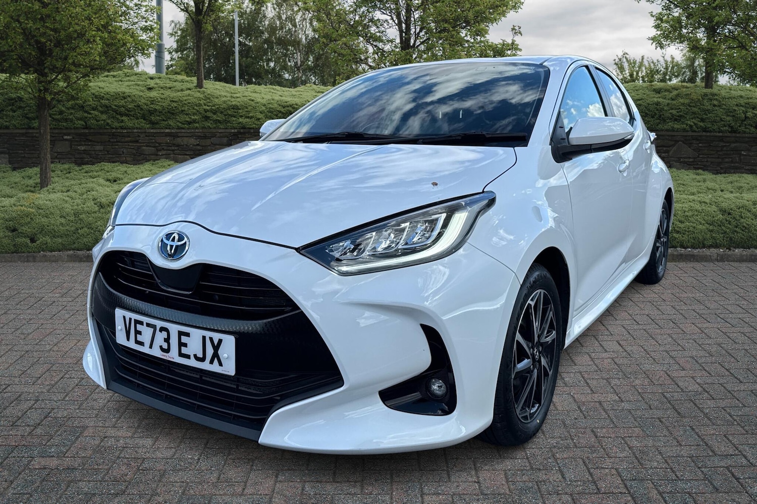 Used Toyota Yaris 2023 for sale - 75901410: Photo 3