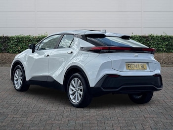 Used Toyota C-HR 2024 for sale - 79077176: Photo