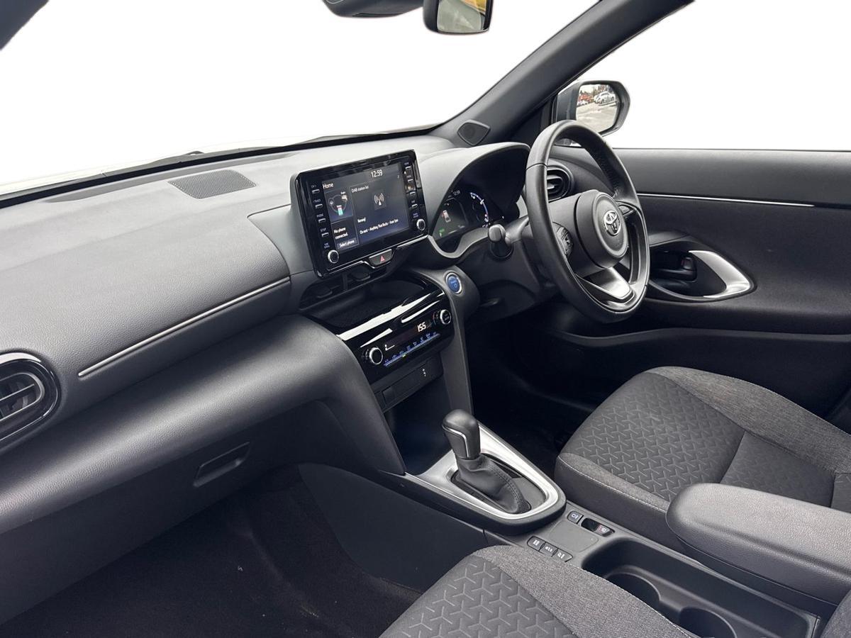 Used Toyota Yaris 2023 for sale - 76647345: Photo 7