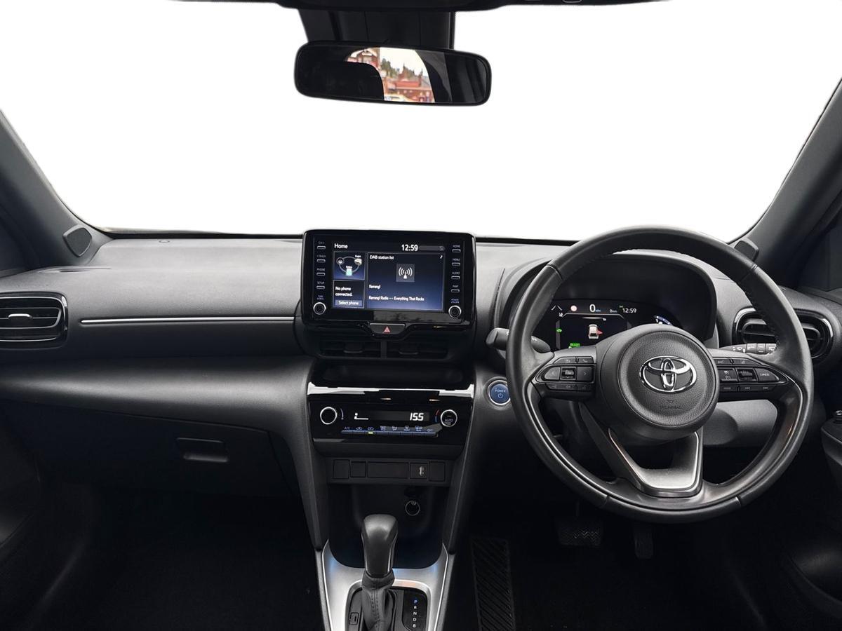 Used Toyota Yaris 2023 for sale - 76647345: Photo 8