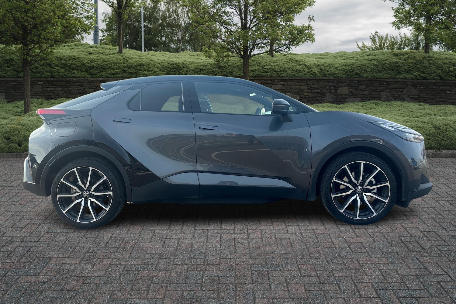 Used Toyota C-HR 2024 for sale - 76647376: Photo 16