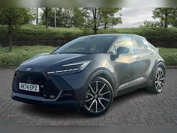 Used Toyota C-HR 2024 for sale - 76647376: Photo