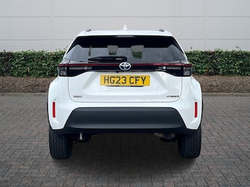 Used Toyota Yaris 2023 for sale - 77725316: Photo